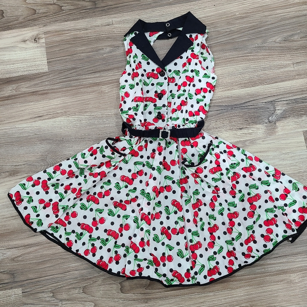 Summer dress. 50's Style. Girls Medium